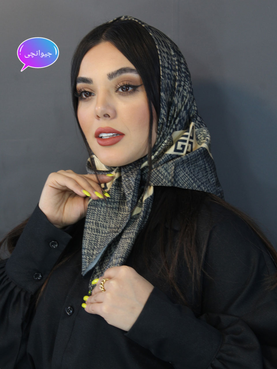 مینی اسکارف عیدانه طرحدار شال مادام بلا