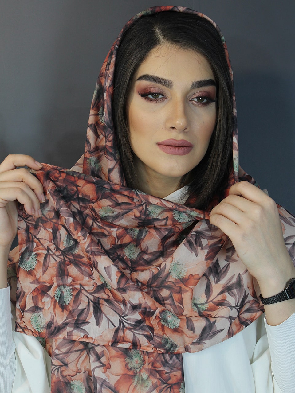 روسری عیدانه ترکیبی فروشگاه مادام بلا رشت
