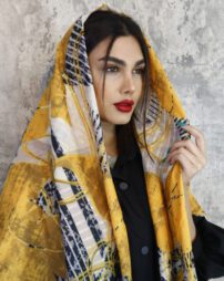 روسری عیدانه طرحدار زنونه شال مادام بلا رشت