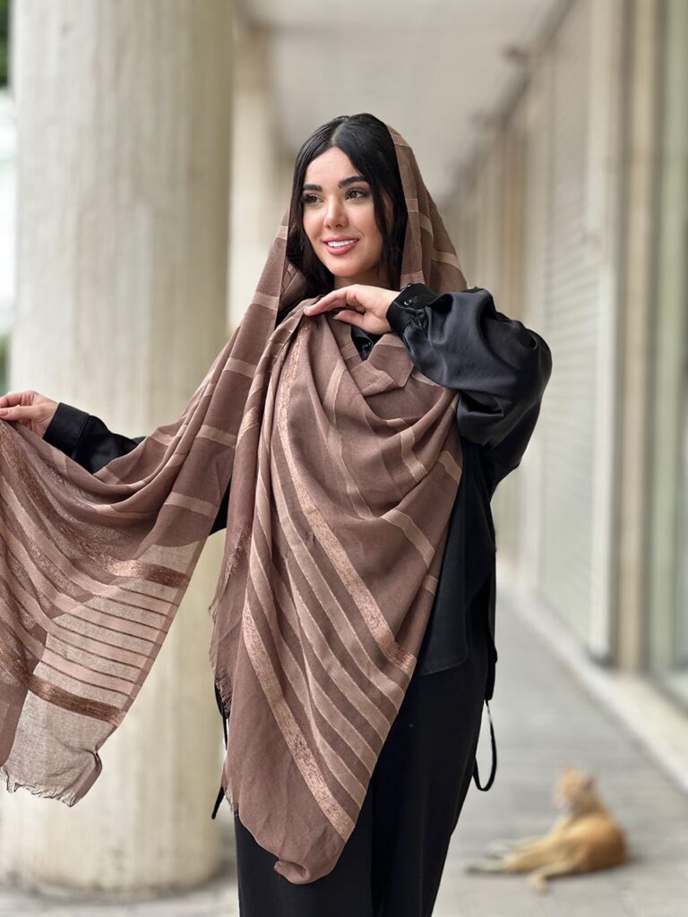 شال تک رنگ نخی شال مادام بلا