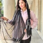 شال چهارخونه لمه مشکی فروشگاه مادام بلا