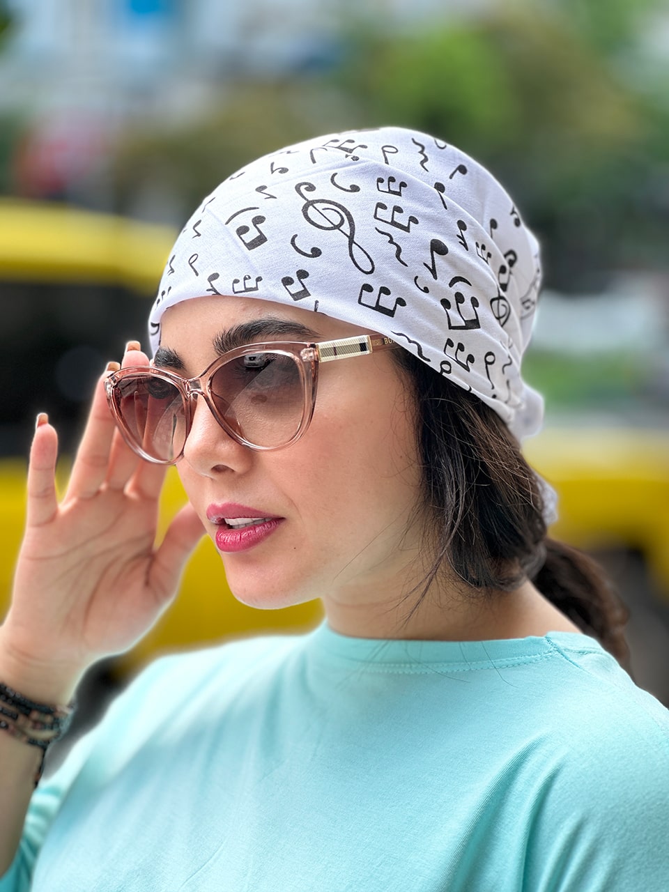 عینک زنانه طرح باربری فروشگاه مادام بلا