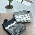 روسری سفید مشکی طرحدار ترکیبی مادام بلا