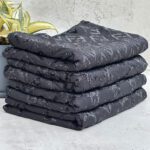 شال مشکی مخمل طرحدار مادام بلا