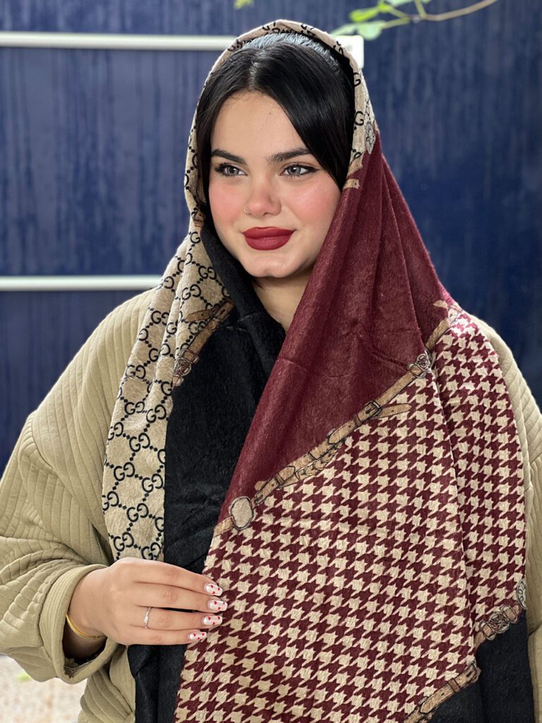 شال طرحدار مارک زرشکی مادام بلا رشت