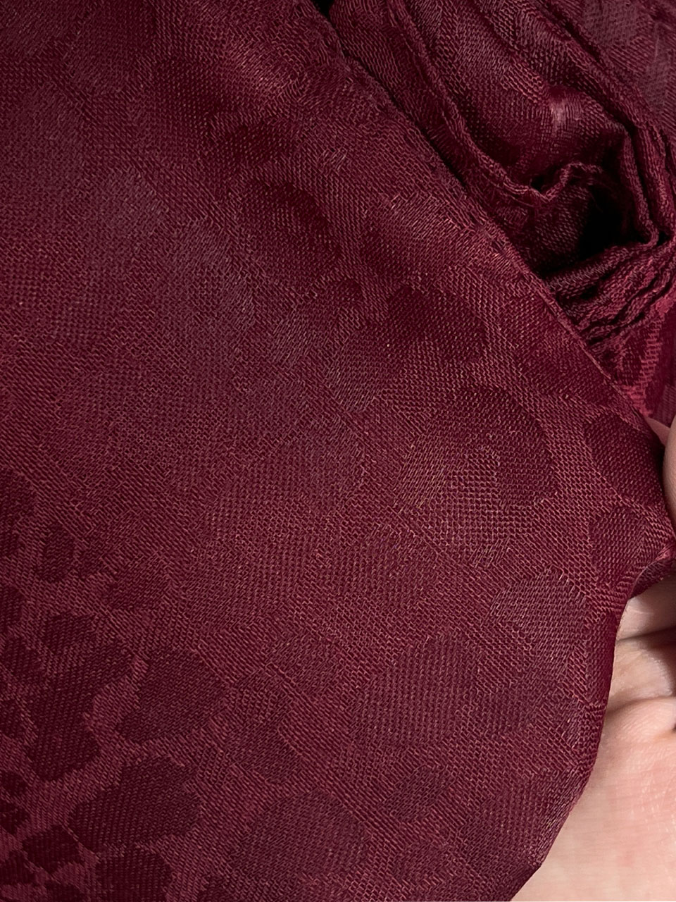 روسری نخی ژاکارد تک رنگ مادام بلا