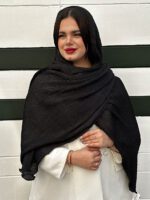 شال مشکی نخی مادام بلا