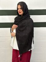 شال مشکی نخی مادام بلا