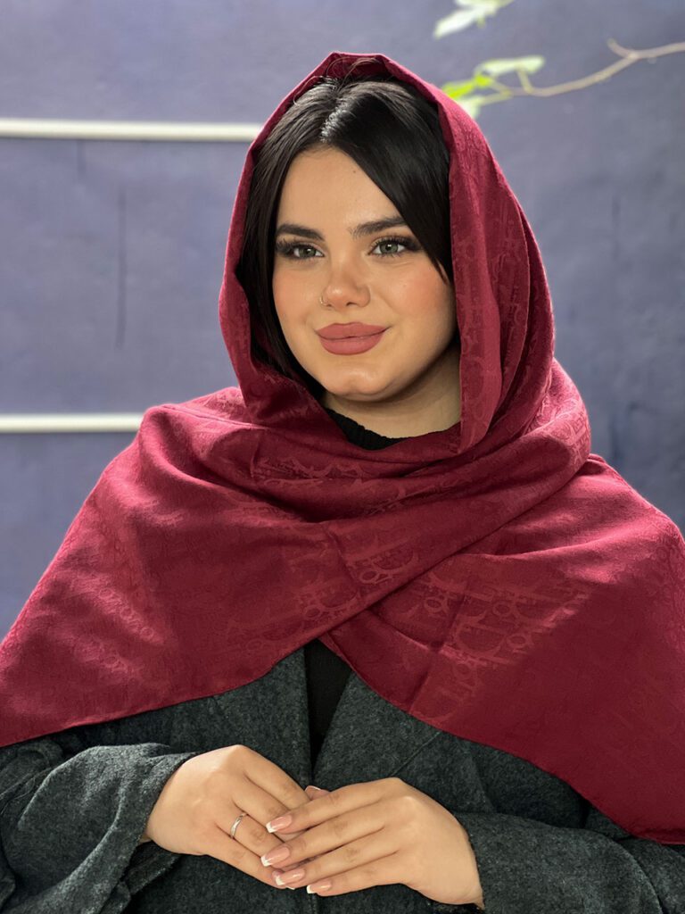 شال ژاکارد برند دیور مادام بلا