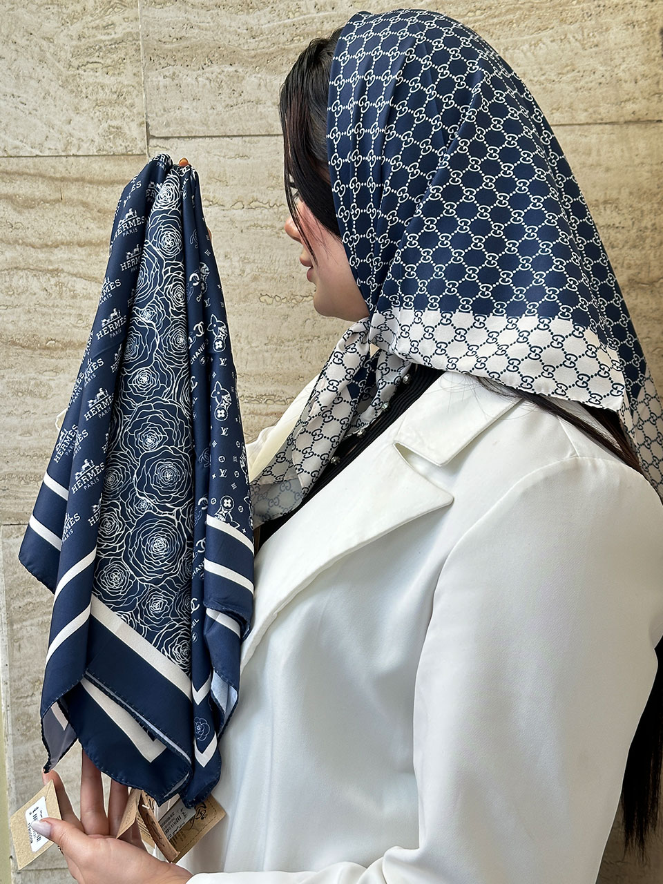 مینی اسکارف نخی سرمه ای مادام بلا