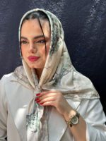 روسری ابریشم طرحدار رنگی