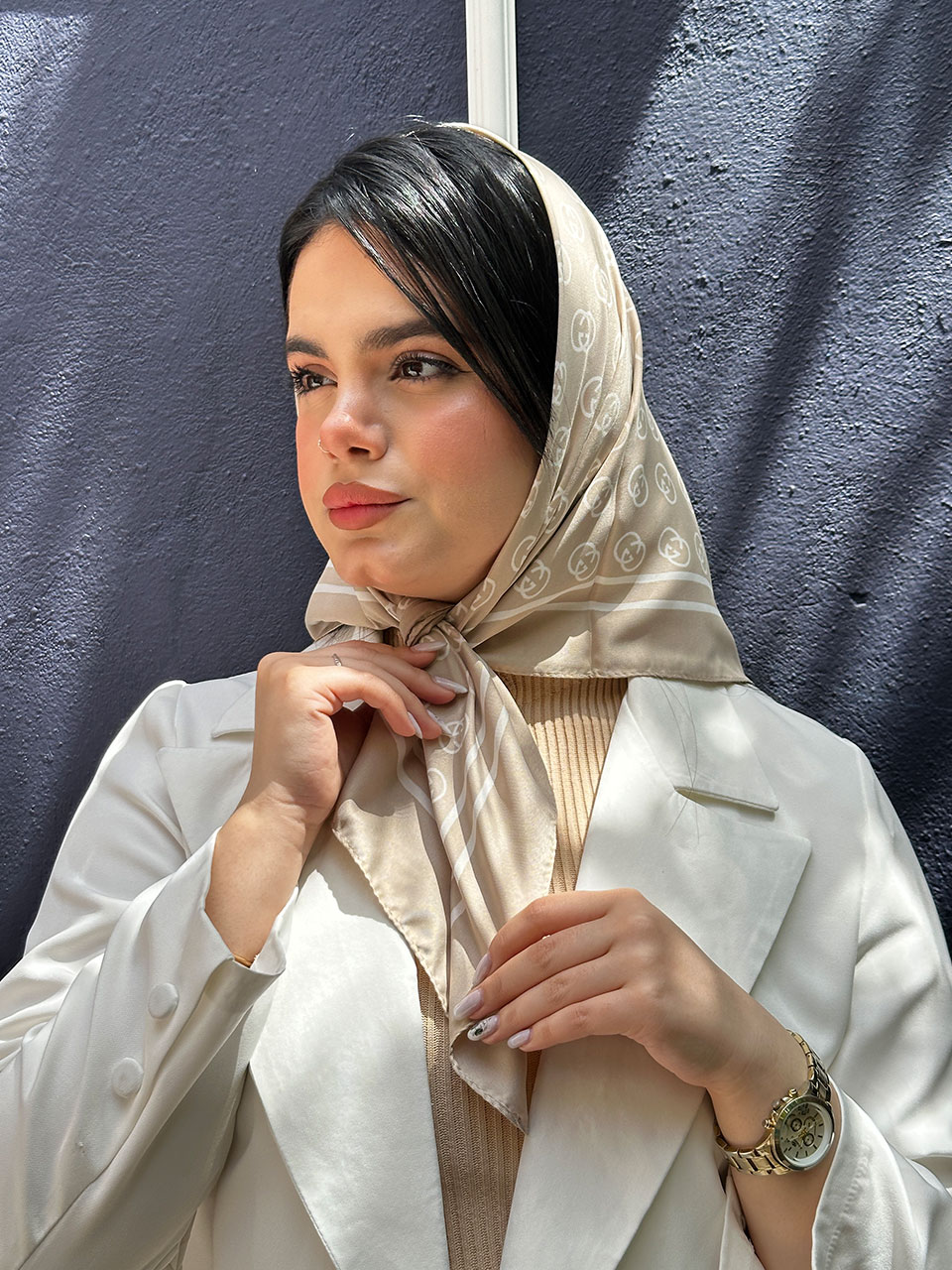 مینی اسکارف نخی کجرا مادام بلا