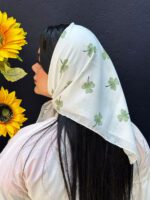مینی اسکارف سفید رنگی