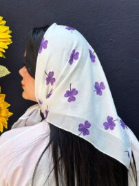 مینی اسکارف سفید رنگی