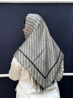 روسری ابریشم طرحدارمادام بلا