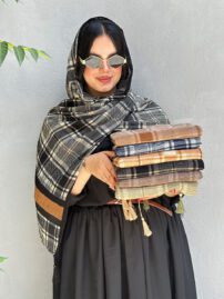 شال برشکا نخی