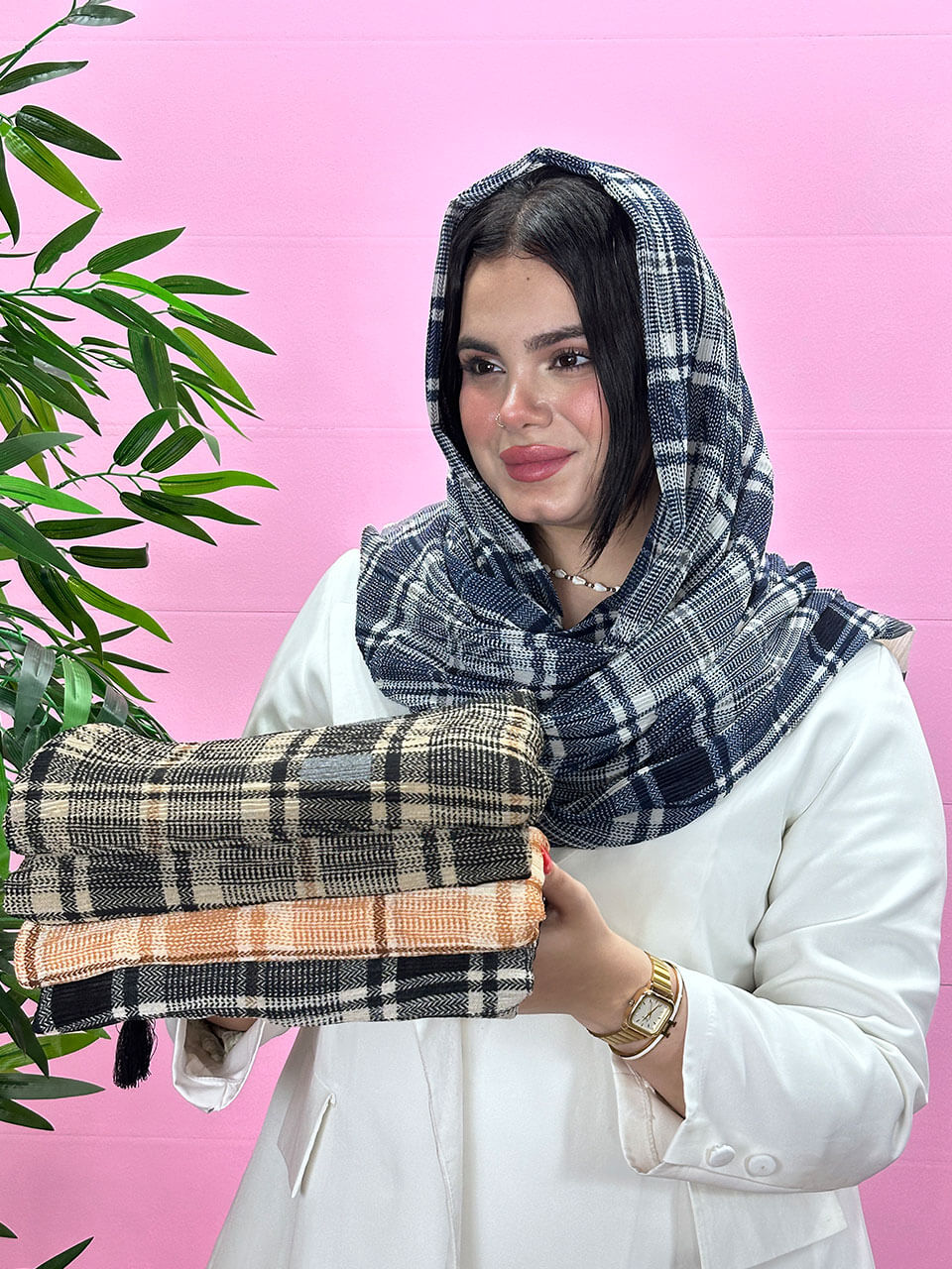 شال برشکا نخی