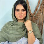 شال کریشه زنانه خنک تک رنگ مادام بلا