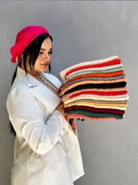 شال کریشه زنانه خنک تک رنگ مادام بلا