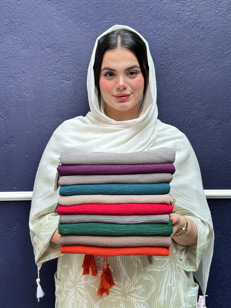 شال نخی تک رنگ زنانه نک مادام بلا