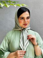 مینی اسکارف نخی کجرا مادام بلا