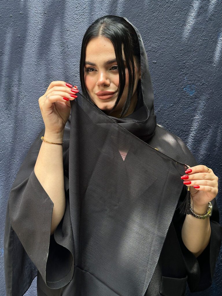 شال حریر مشکی مادام بلا