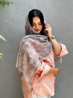 شال برشکا نخی تک رنگ
