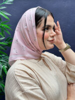 مینی اسکارف نخی گلدار شال مادام بلا