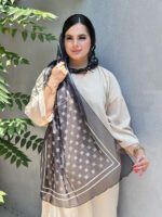 شال حریر طرحدار مشکی مادام بلا