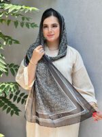 شال حریر طرحدار مشکی مادام بلا