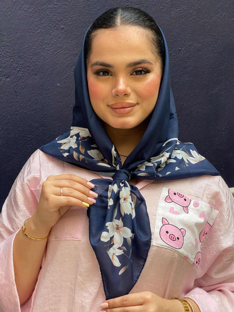 مدیوم اسکارف نخی سرمه ای