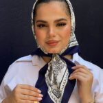 مینی اسکارف نخی کجراه