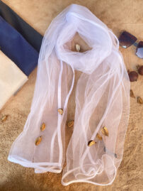 شال شیشه ای دور نوار توری مادام بلا