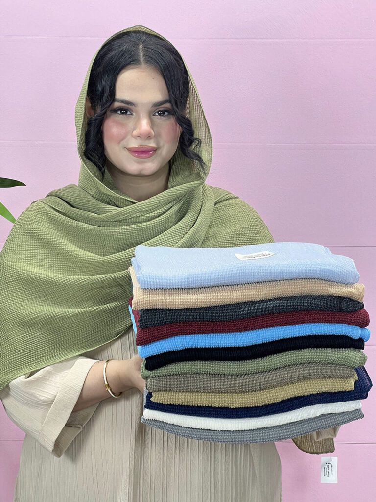 شال پفکی تک رنگ زارا