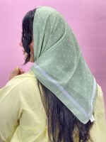 مینی اسکارف نخی توپی مادام بلا