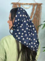 مینی اسکارف نخی طرحدار بابونه