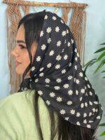 مینی اسکارف نخی طرحدار بابونه