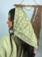 مینی اسکارف نخی طرحدار بابونه