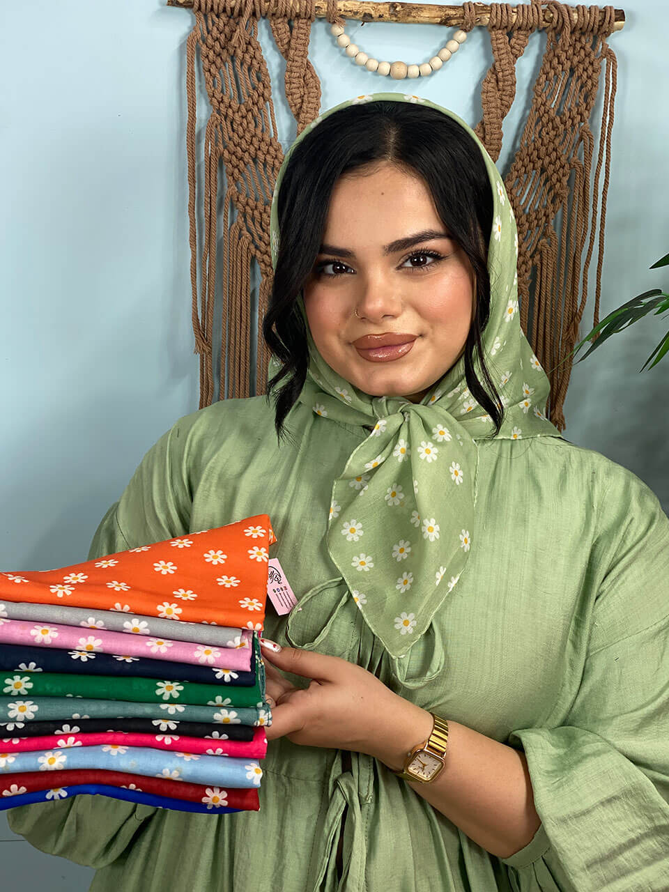 مینی اسکارف نخی طرحدار بابونه