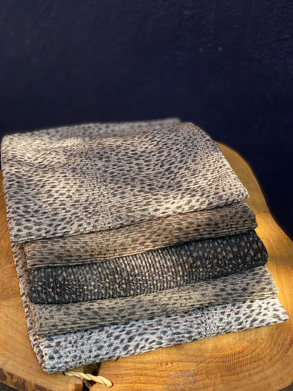 شال مجلسی لمه طرح پلنگی مادام بلا رشت