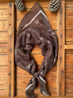 مینی اسکارف نخی قهوه ای