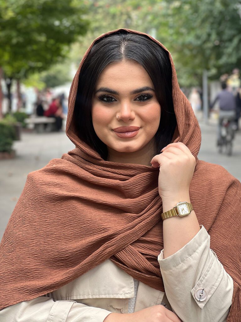 شال نخی برشکا تک رنگ
