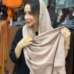شال منگوله دار لاریس