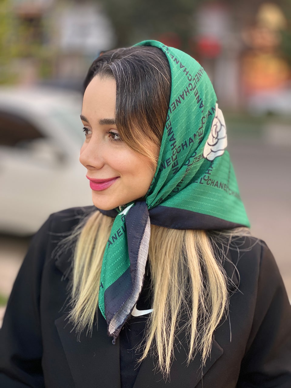 مینی اسکارف شنل سبز