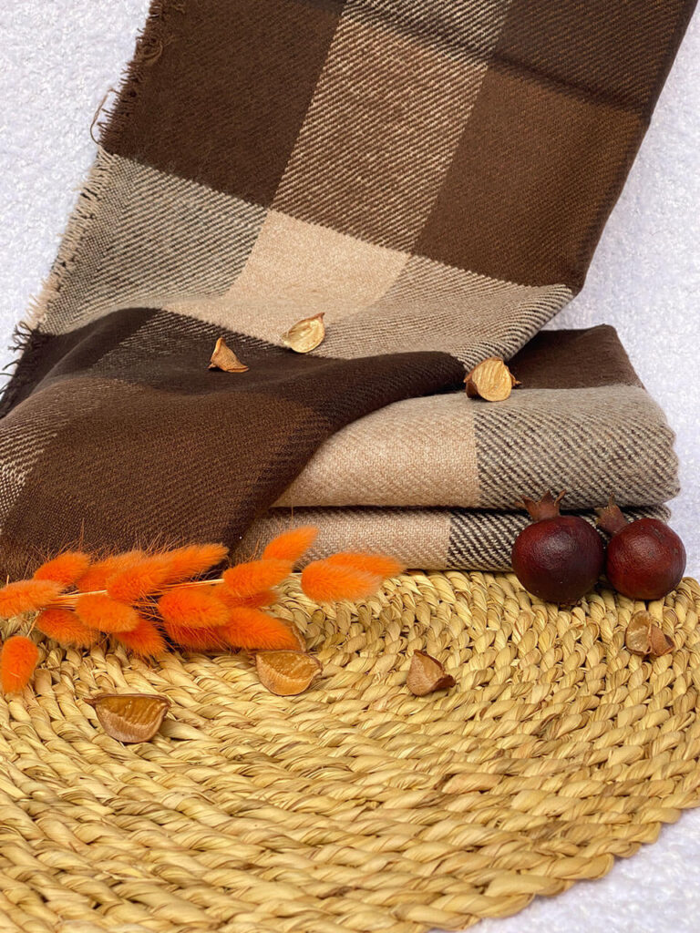 شال موهر ضخیم چهارخونه مادام بلا