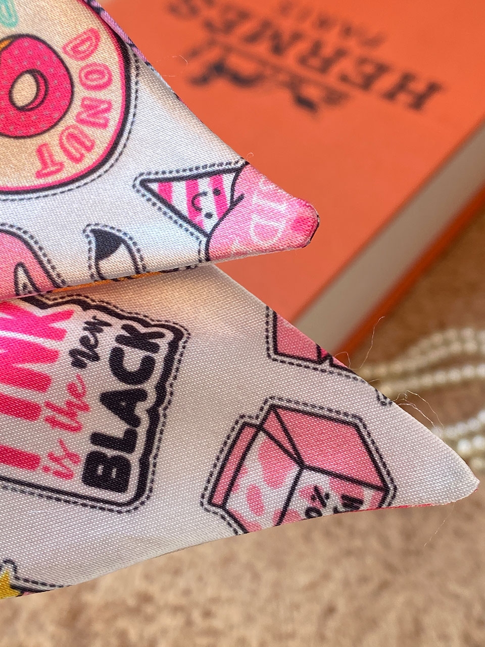 اسکرانچی دخترونه پاپیونی