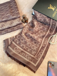 شال ژاکارد مارک طرحدار