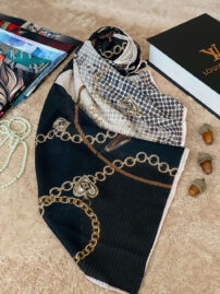 روسری کرپ حریر طرحدار زنانه
