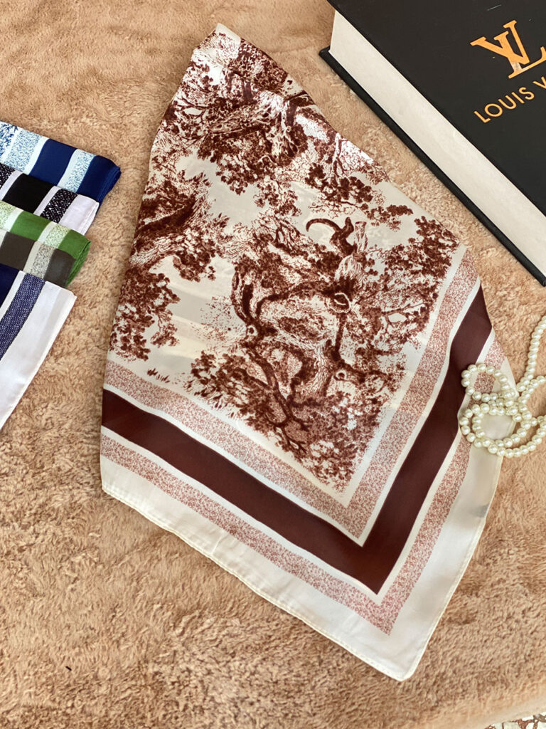 مینی اسکارف دیور