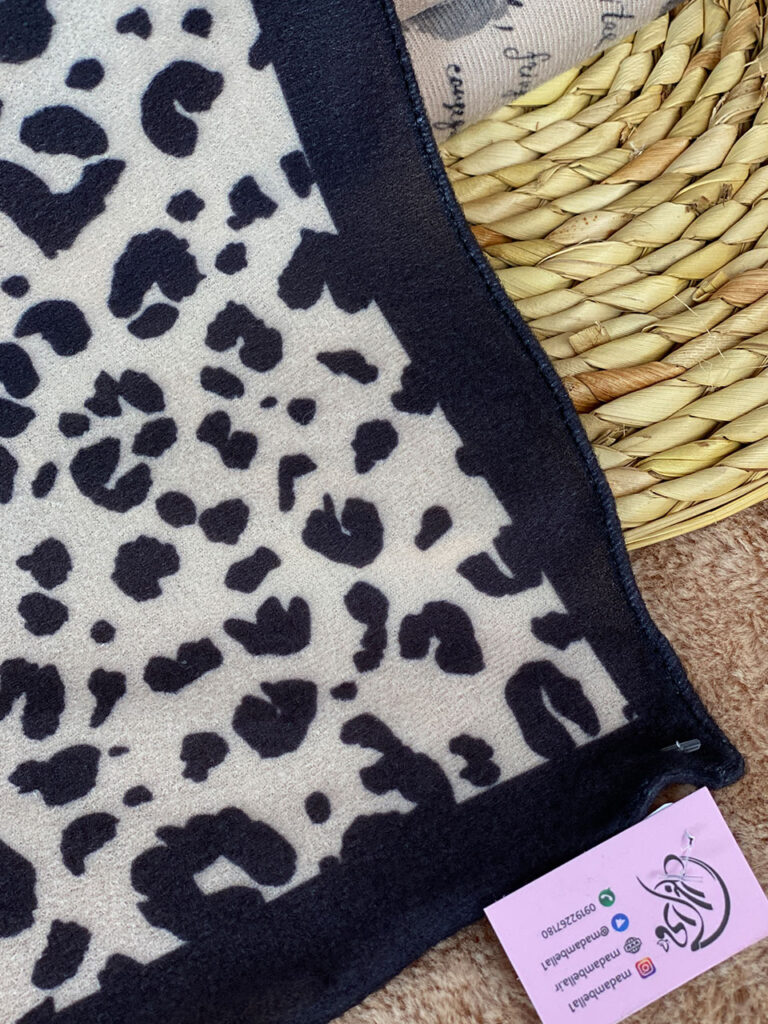 شال موهر مخمل کرم مشکی مادام بلا رشت